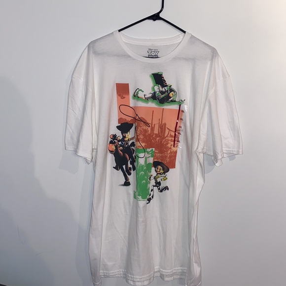 Toy Story Tshirt XXL - Picture 2 of 5